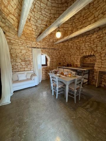 Masseria Colombo موتولا المظهر الخارجي الصورة